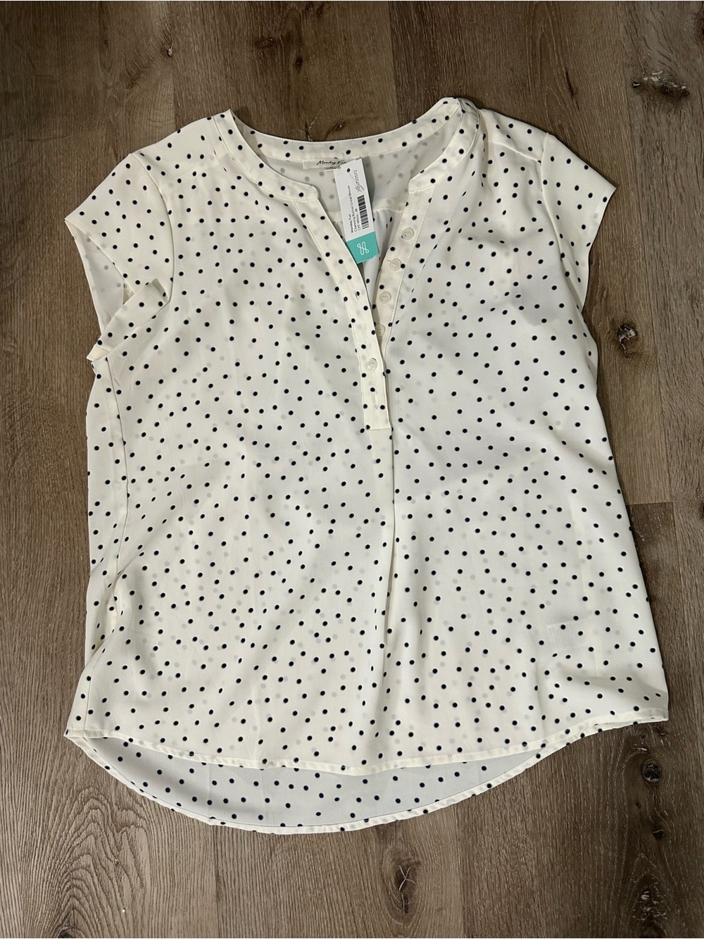 Women’s White Polka Dot Cap Sleeve Blouse